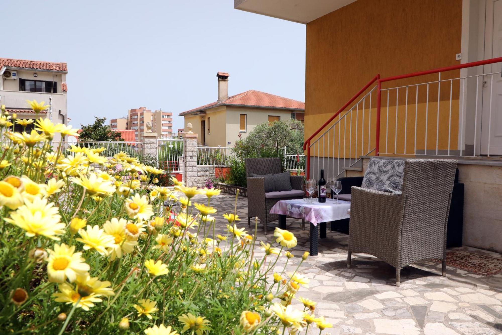 PUY Apartman Modry מראה חיצוני תמונה